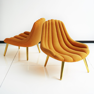 China Cadeira de sala de estar personalizada da marinha, cadeira amarela de Jonathan Adler Brigitte com almofada fornecedor