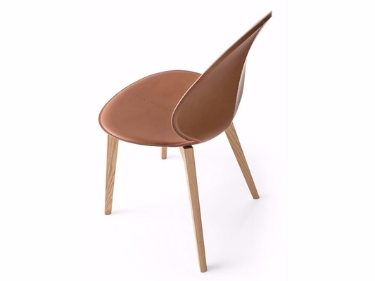 China Cadeira de couro bronzeado estofada feito-à-medida, cadeira de W da manjericão do estúdio de MrSmith fornecedor