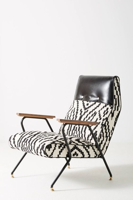 China Maura imprimiu a cadeira de sala de estar da fibra de vidro de Quentin com cabeceira de couro fornecedor