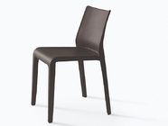 Cadeira de couro bronzeada de sela